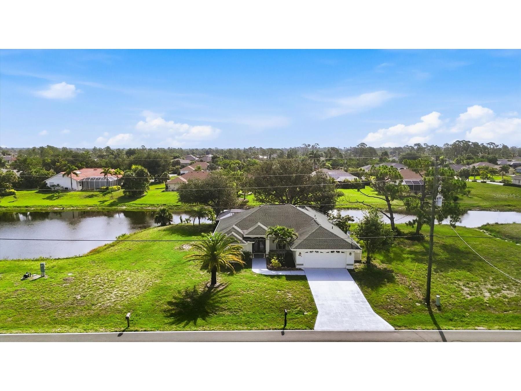 801 Rotonda Circle Rotonda West FL 33947 - ROTONDA D6148026 image1