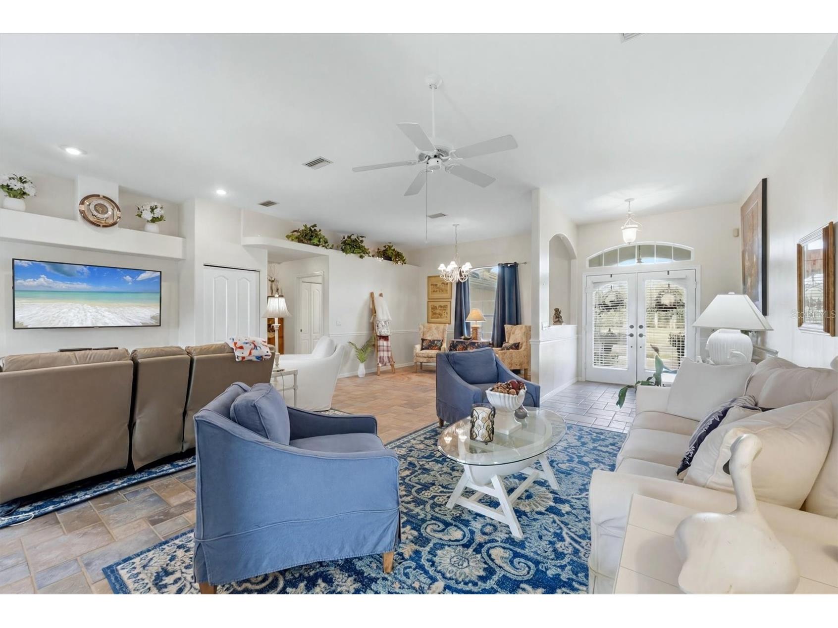 801 Rotonda Circle Rotonda West FL 33947 - ROTONDA D6148026 image7