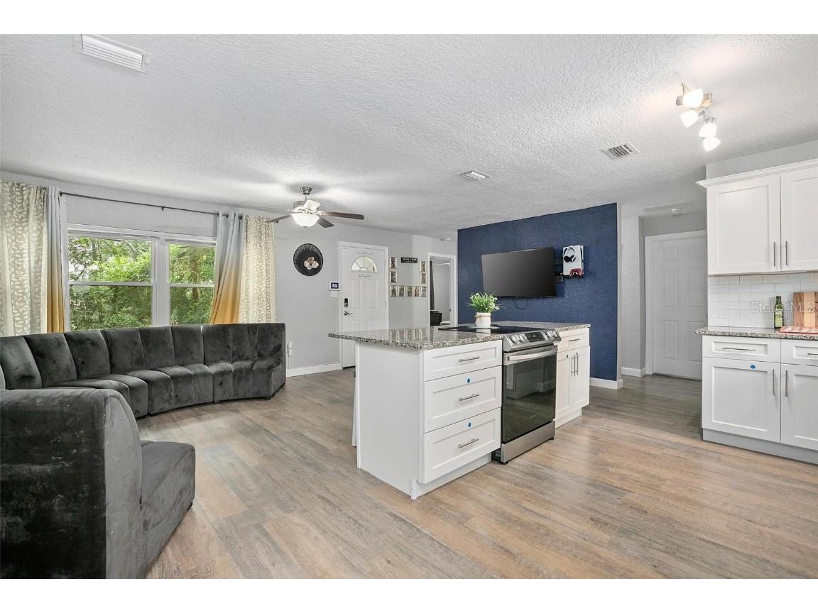 801 S Massachusetts Avenue Deland FL 32724 V4943530 image7