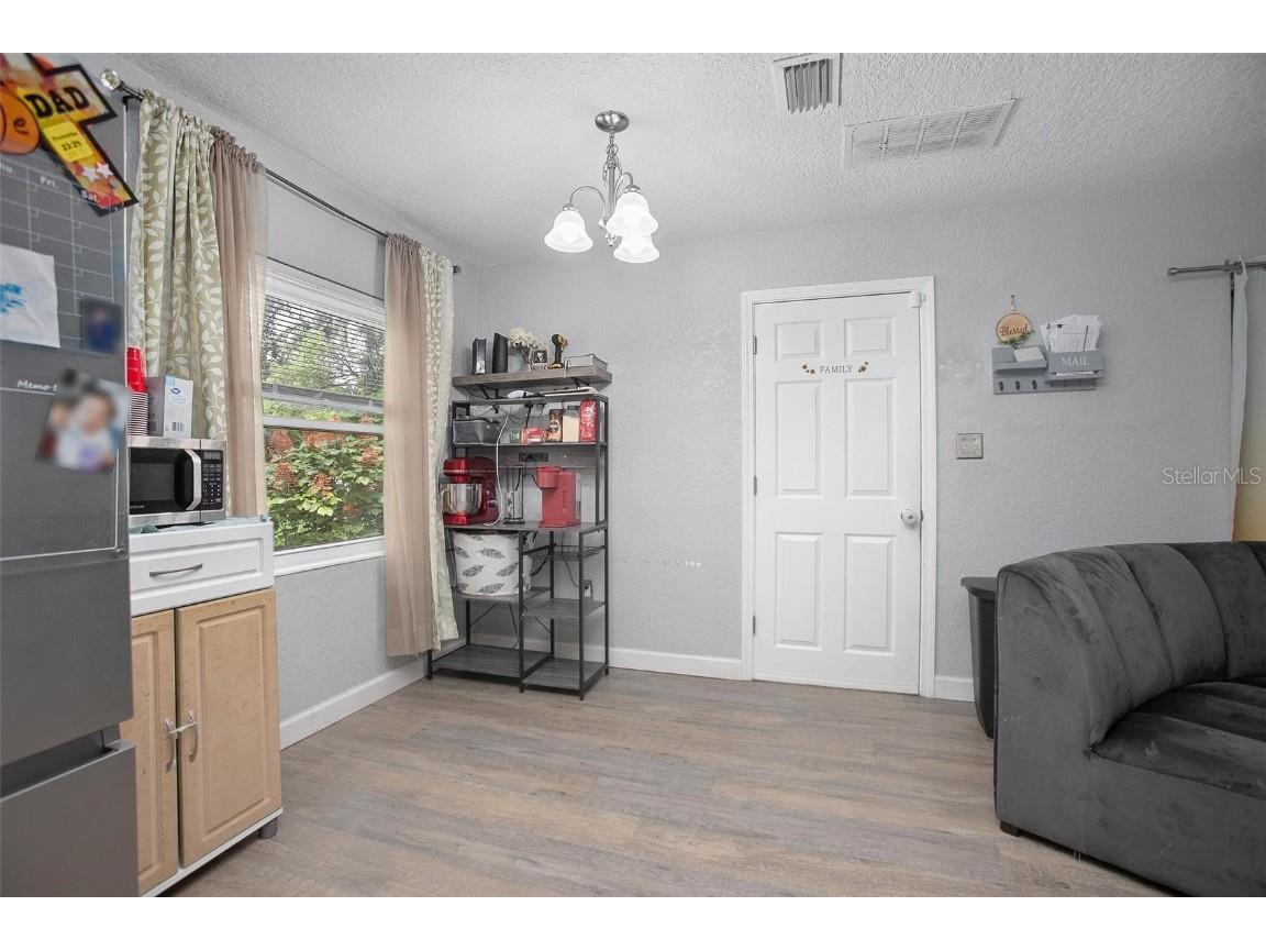 801 S Massachusetts Avenue Deland FL 32724 V4943530 image8