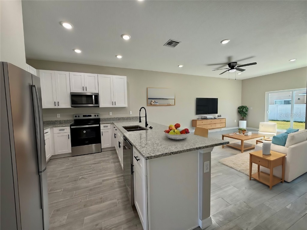 801 Squirrel Court Poinciana FL 34759 S5138593 image2