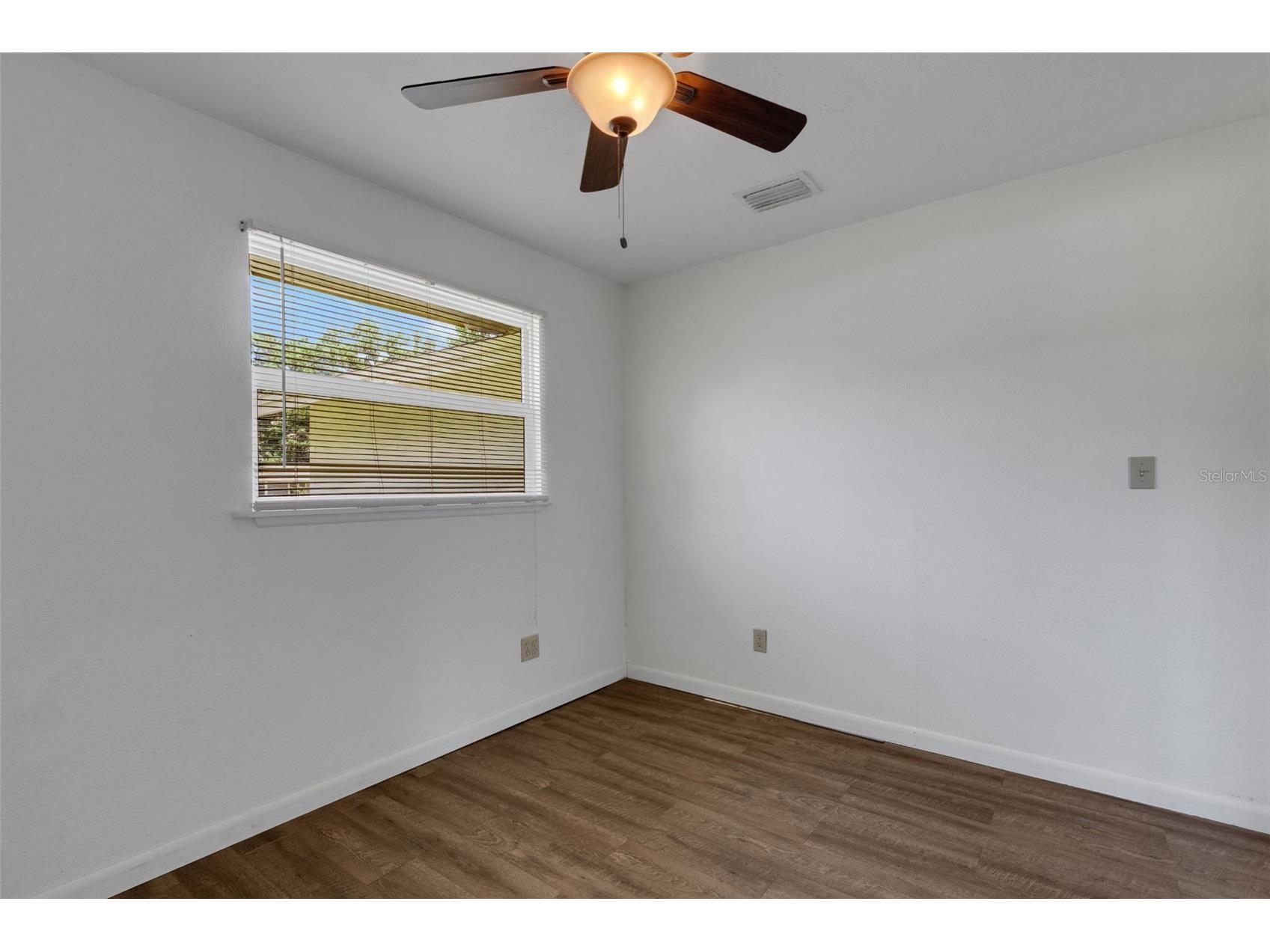 8010 Brower Drive Bradenton FL 34211 A4695849 image20