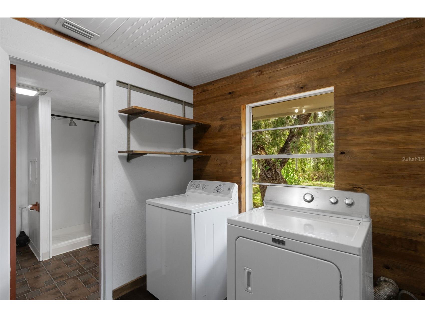 8010 Brower Drive Bradenton FL 34211 A4695849 image29