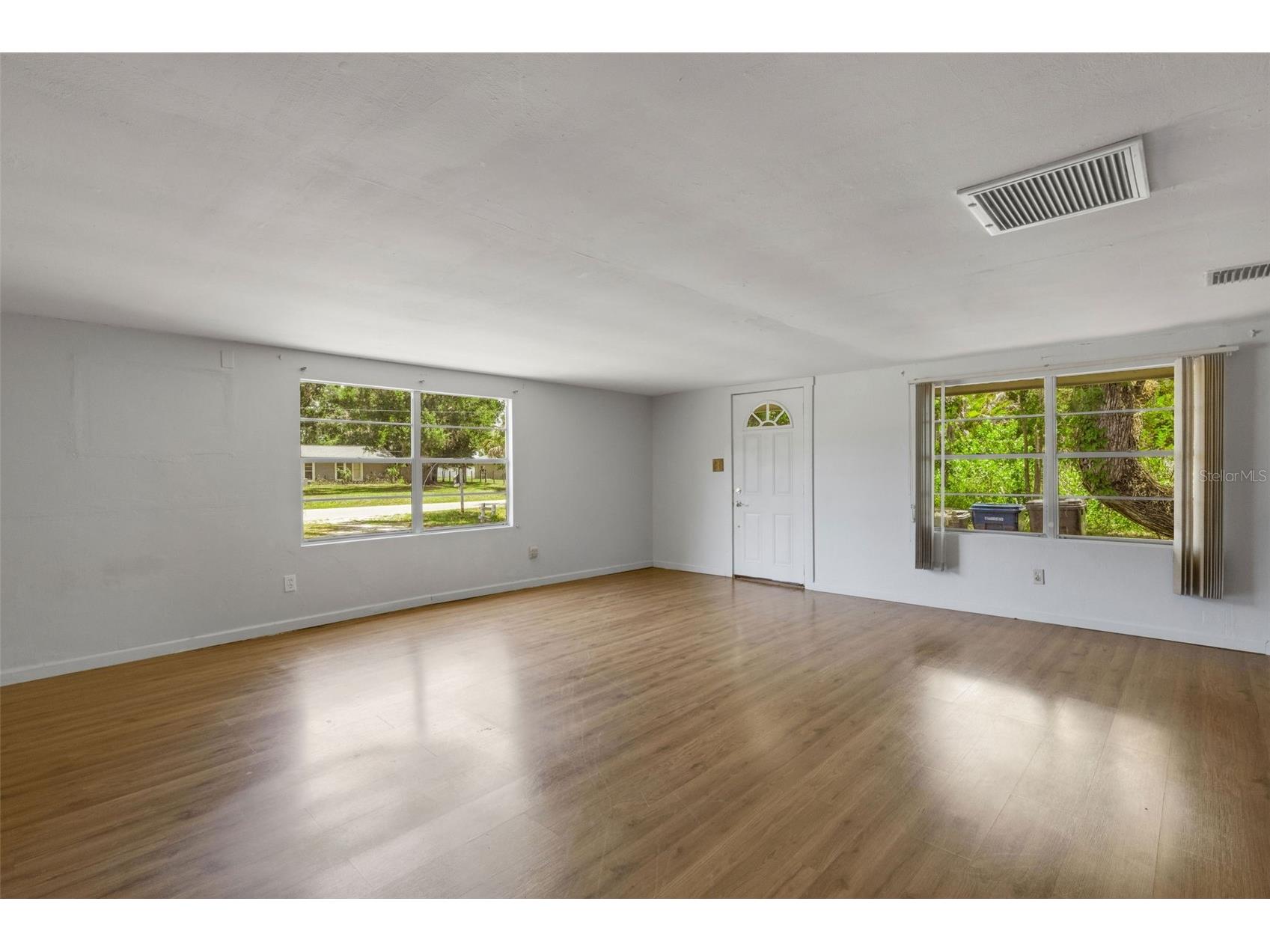 8010 Brower Drive Bradenton FL 34211 A4695849 image9