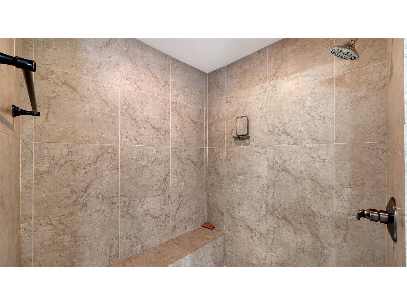 8010 Conservatory Drive Sarasota FL 34243 A4673942 image24