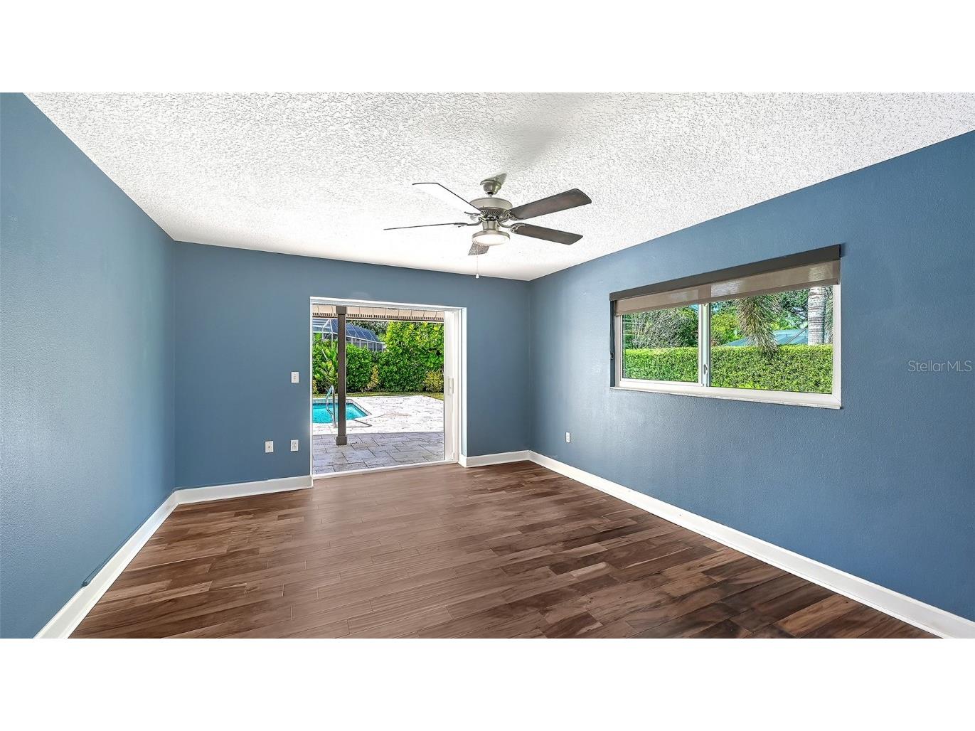 8010 Conservatory Drive Sarasota FL 34243 A4673942 image27