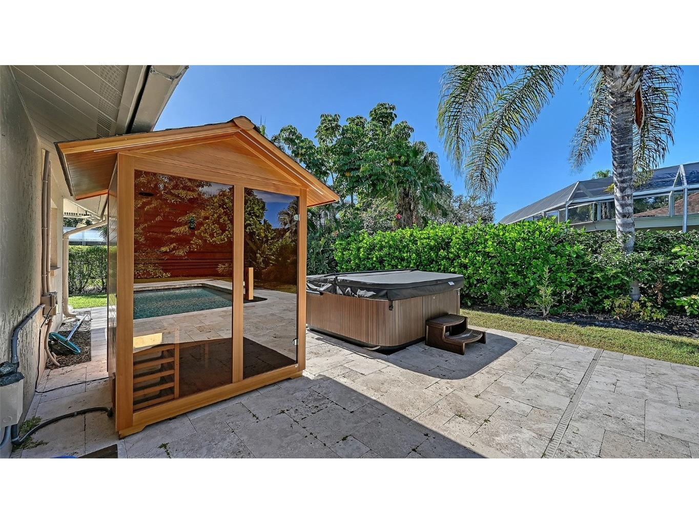 8010 Conservatory Drive Sarasota FL 34243 A4673942 image37