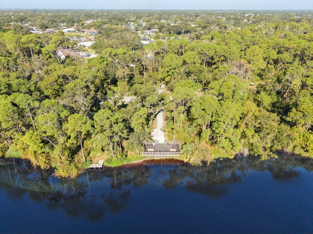 8010 Conservatory Drive Sarasota FL 34243 A4673942 image41