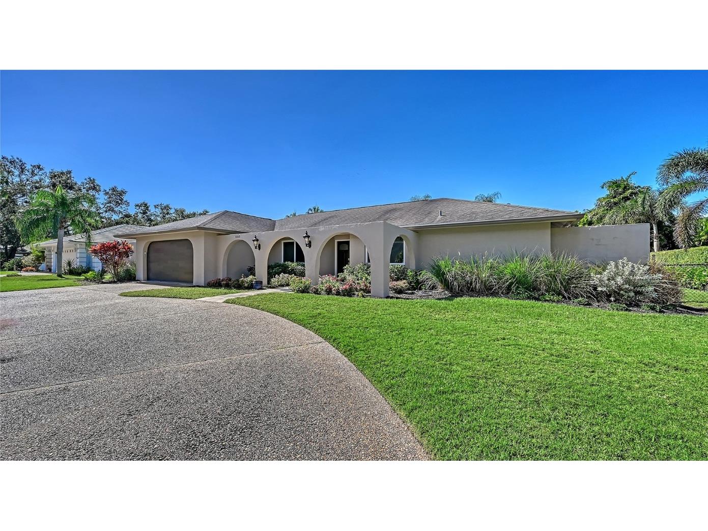 8010 Conservatory Drive Sarasota FL 34243 A4673942 image49