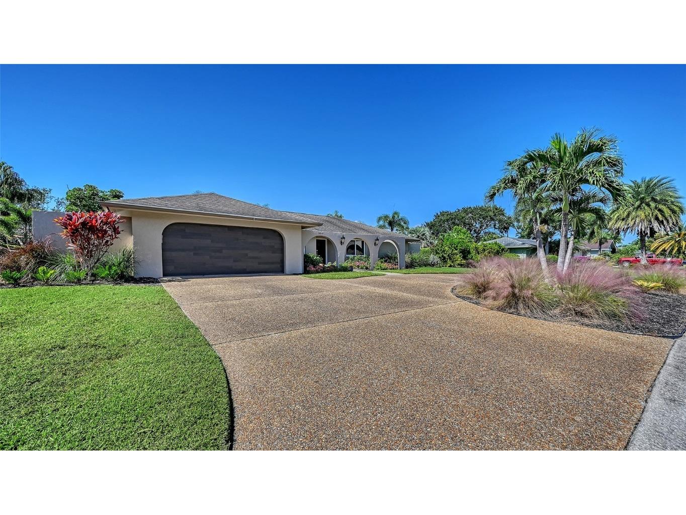 8010 Conservatory Drive Sarasota FL 34243 A4673942 image51