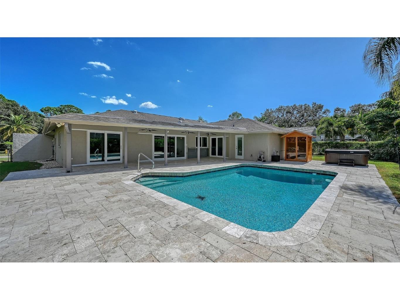 8010 Conservatory Drive Sarasota FL 34243 A4673942 image59