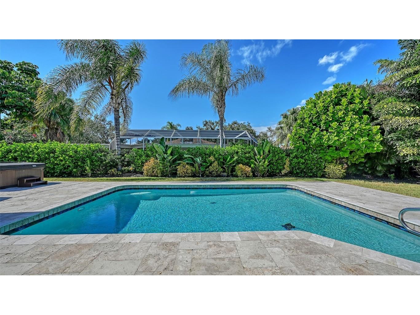 8010 Conservatory Drive Sarasota FL 34243 A4673942 image61