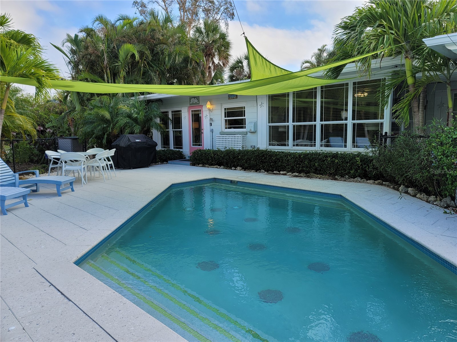 8010 Marina Drive Holmes Beach FL 34217 A4678584 image1