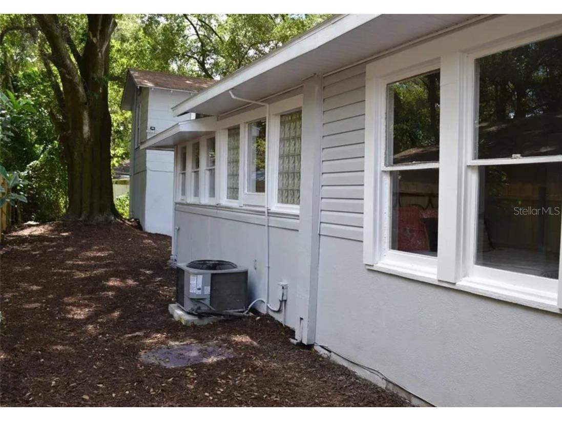 8010 N 11th Street Tampa FL 33604 TB8329887 image16