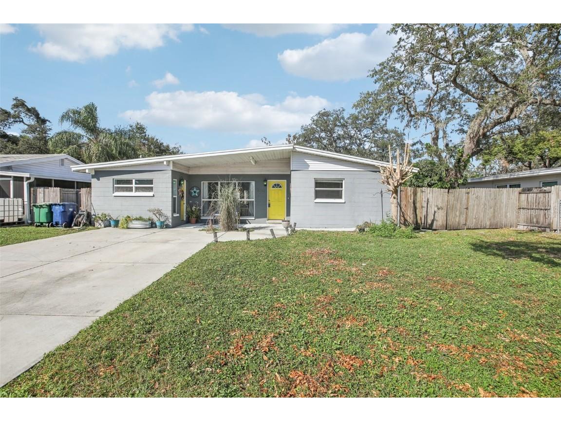 8010 N Lynn Avenue Tampa FL 33604 TB8314714 image1