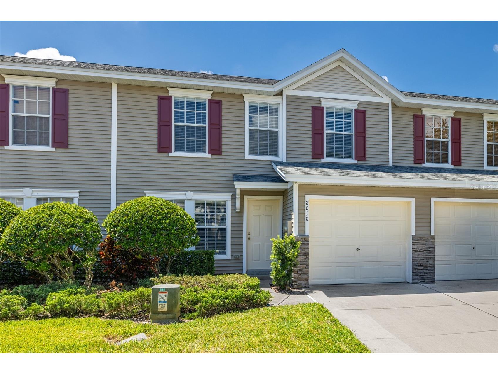 8010 Thoroughbred Loop Largo FL 33773 TB8420262 image1