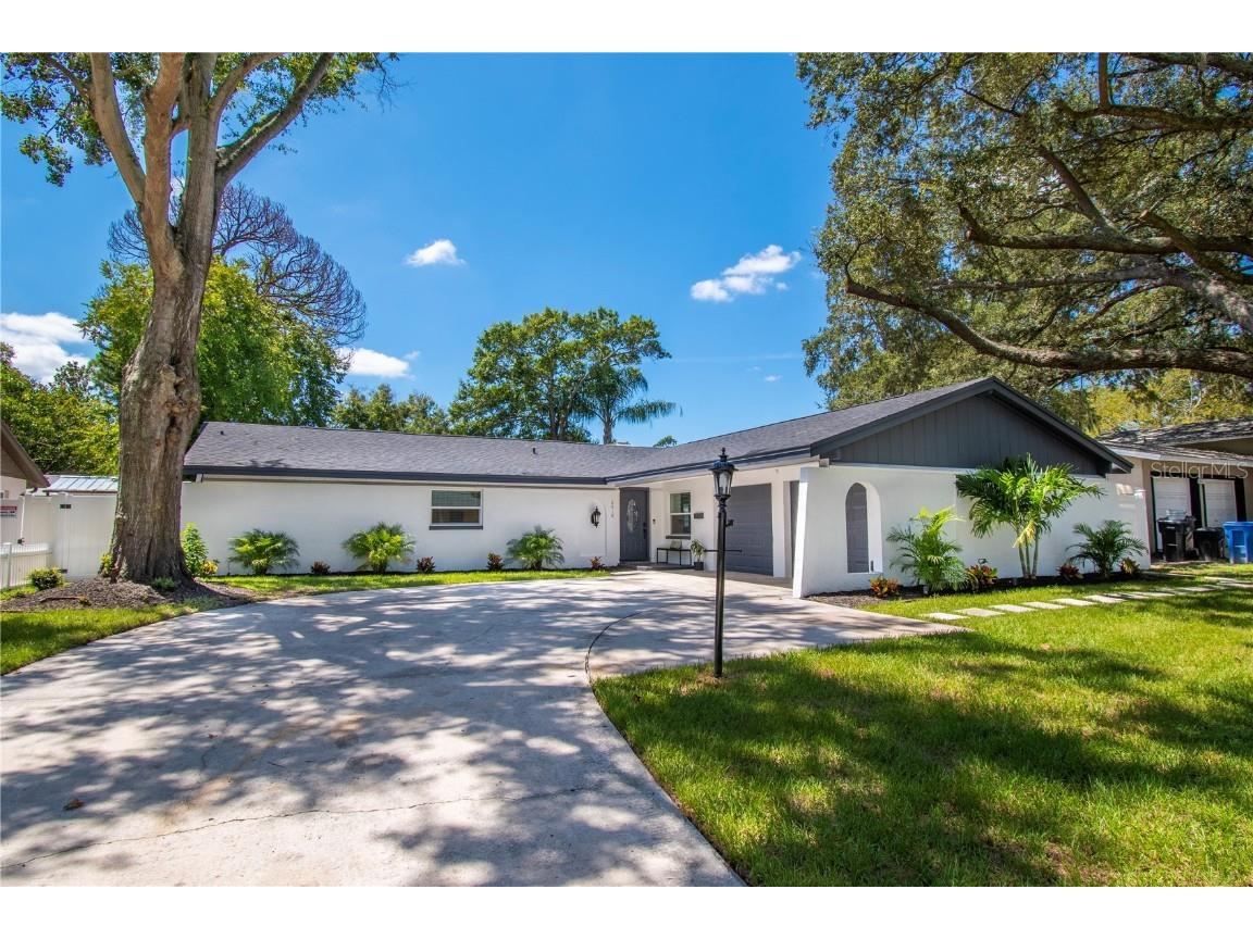 8010 W Hiawatha Street Tampa FL 33615 TB8397727 image1