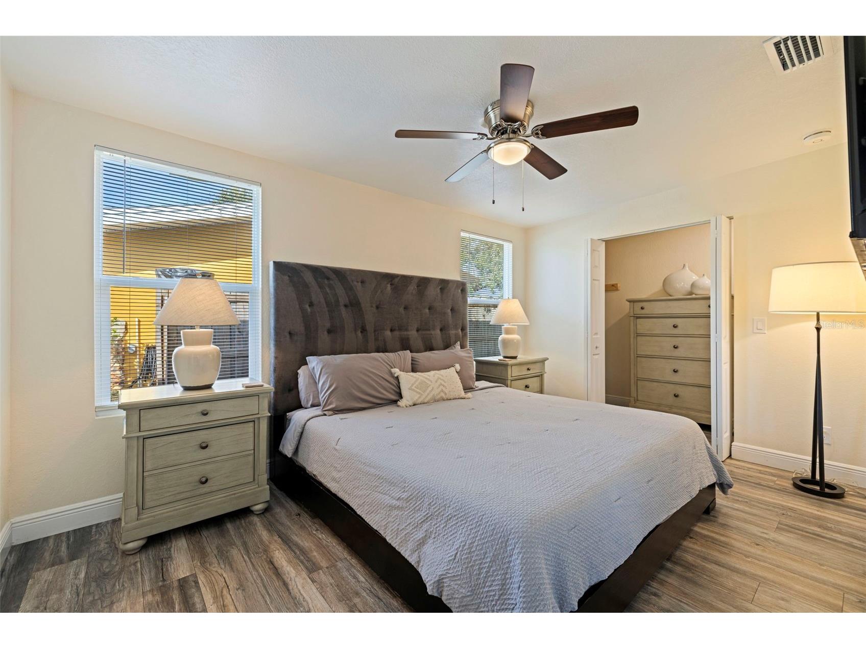 8011 26th Avenue N Saint Petersburg FL 33710 TB8463527 image12