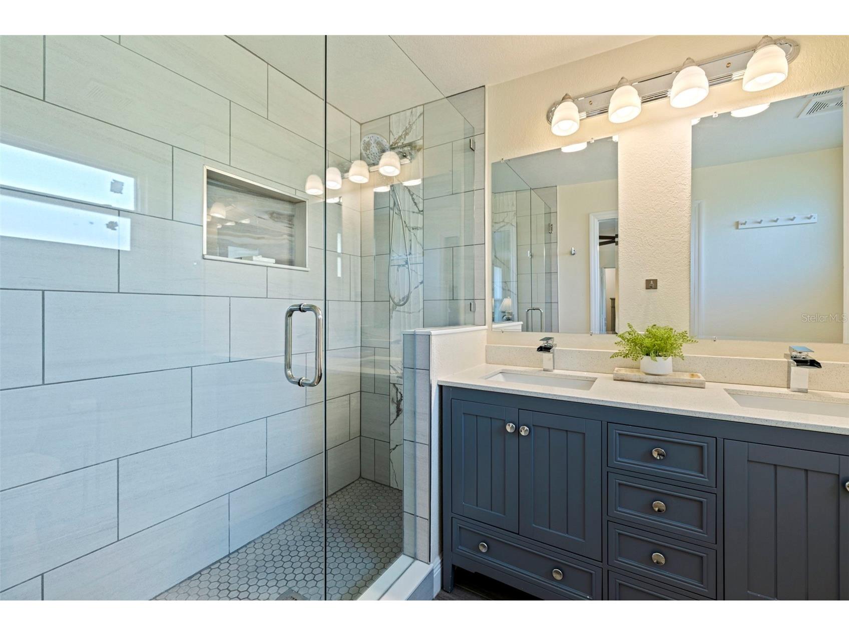 8011 26th Avenue N Saint Petersburg FL 33710 TB8463527 image15