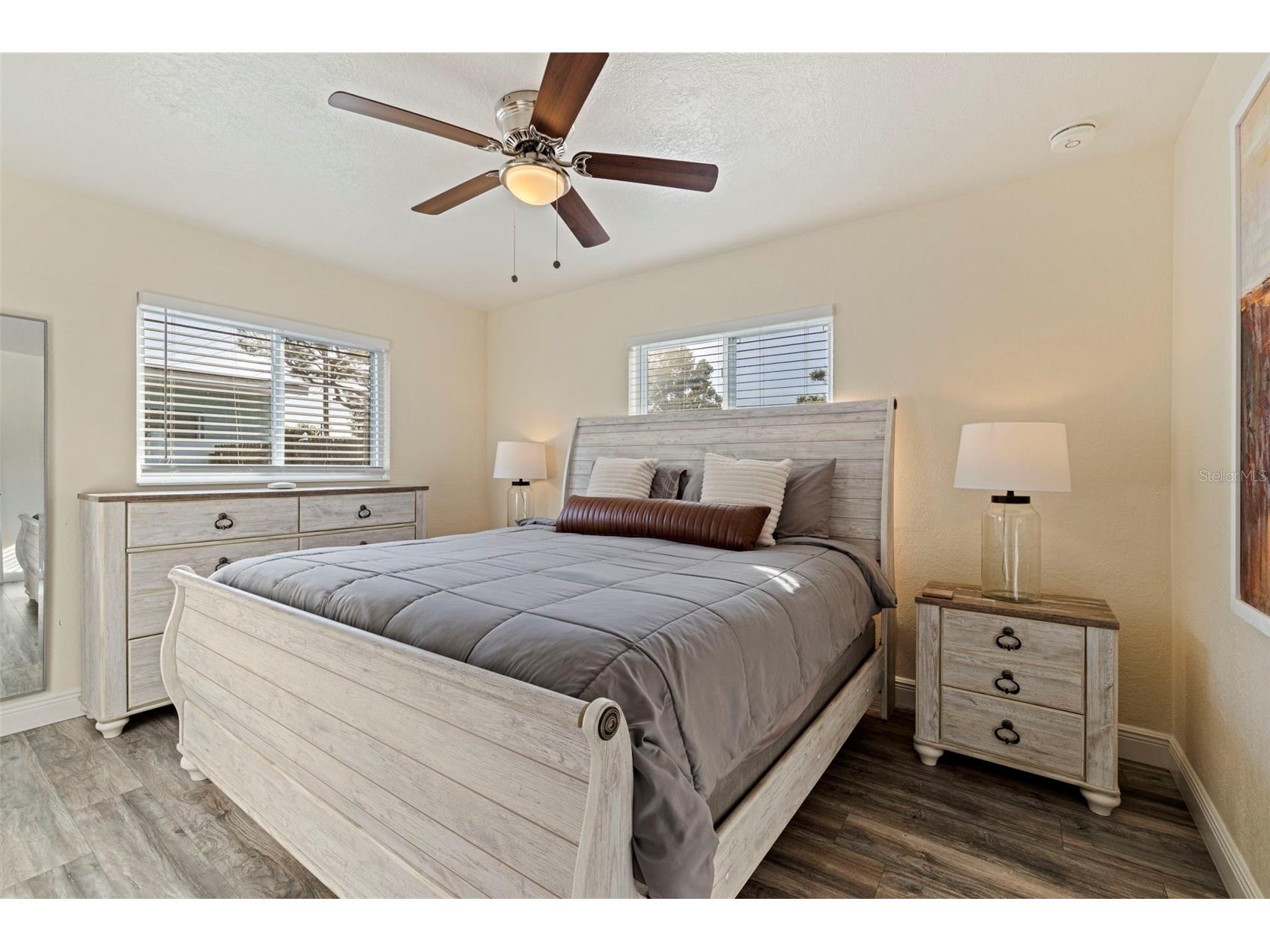 8011 26th Avenue N Saint Petersburg FL 33710 TB8463527 image16