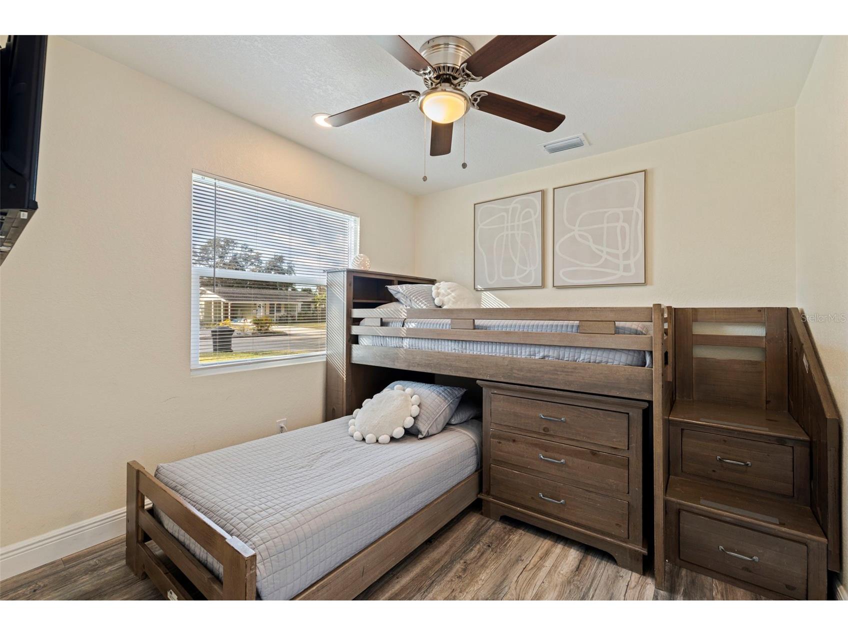 8011 26th Avenue N Saint Petersburg FL 33710 TB8463527 image21