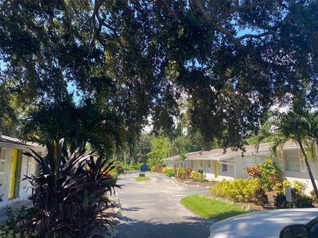 8011 Emi Ann Lane Riverview FL 33578 TB8445663 image1