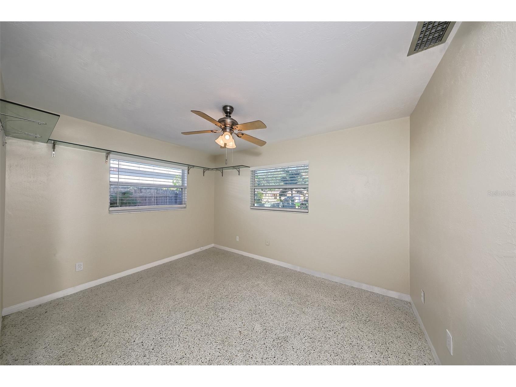 8012 26th Avenue N Saint Petersburg FL 33710 TB8428781 image21