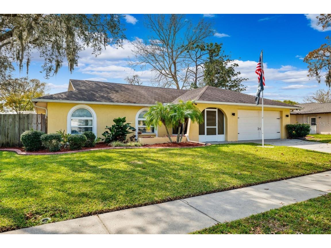 8012 Hutchinson Drive New Port Richey FL 34653 U8233369 image1