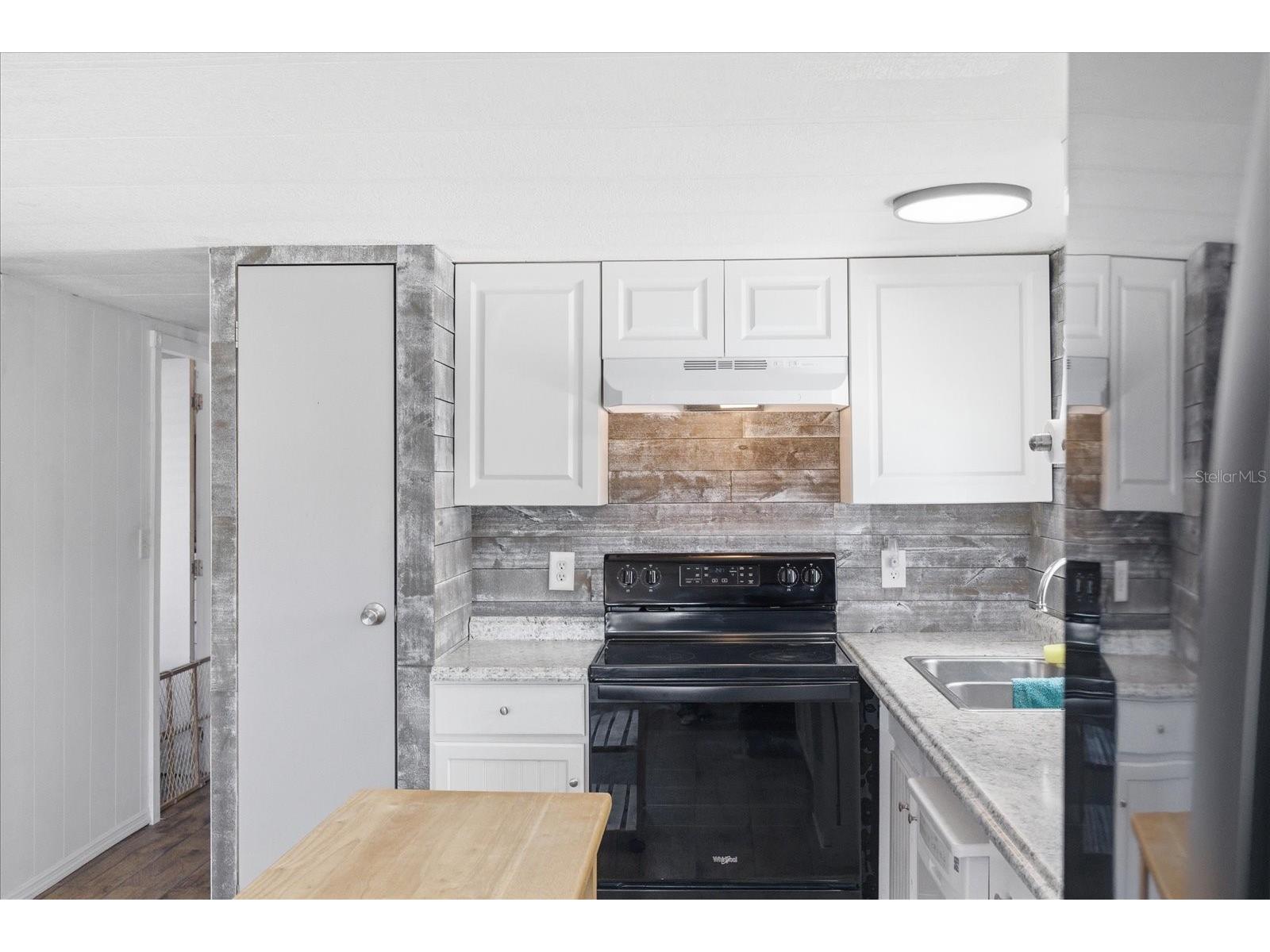 8012 Montrose Avenue Brooksville FL 34613 TB8506981 image11