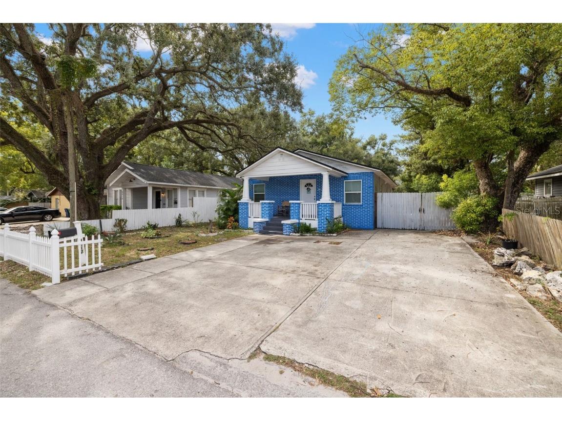 8012 N 11th Street Tampa FL 33604 TB8433236 image1