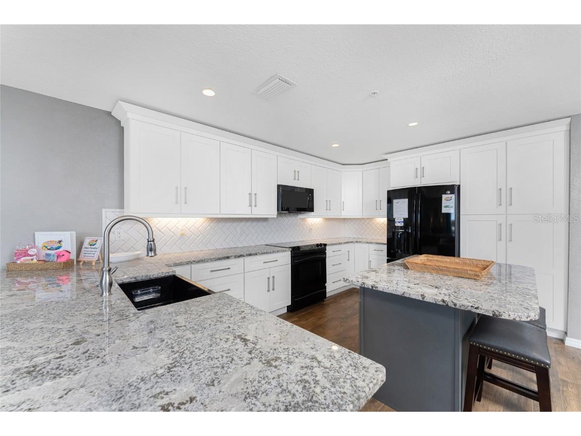 8013 Bay Pointe Drive Englewood FL 34224 D6139047 image13