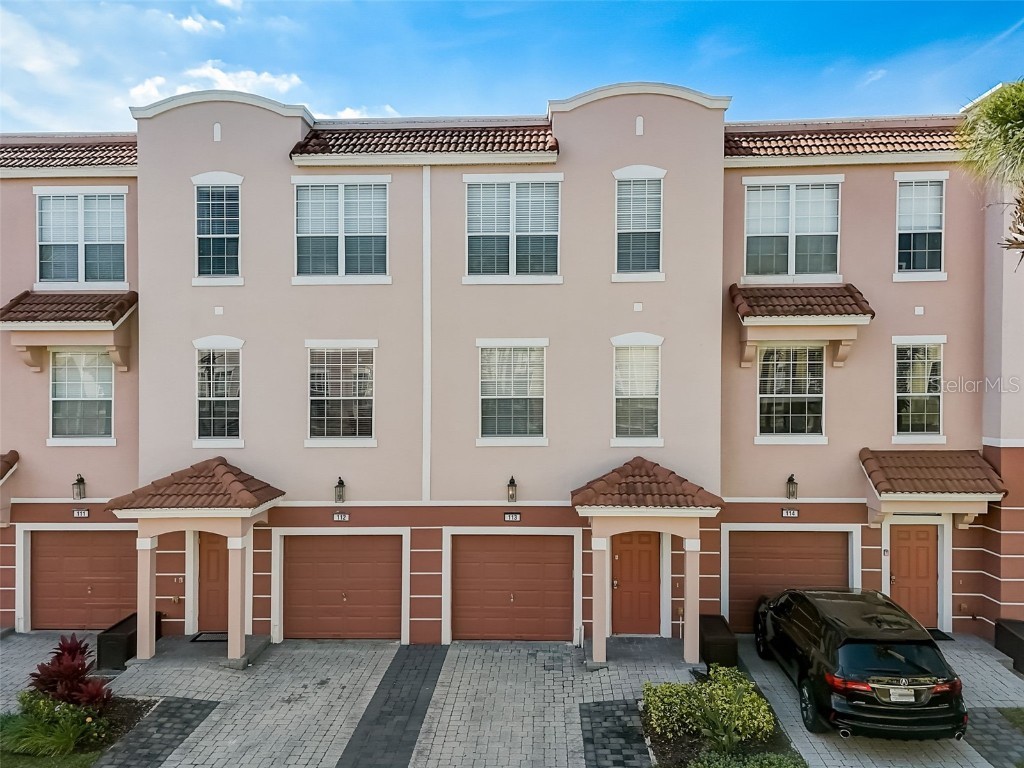 8013 Cool Breeze Drive #113 Orlando FL 32819 O6217026 image1