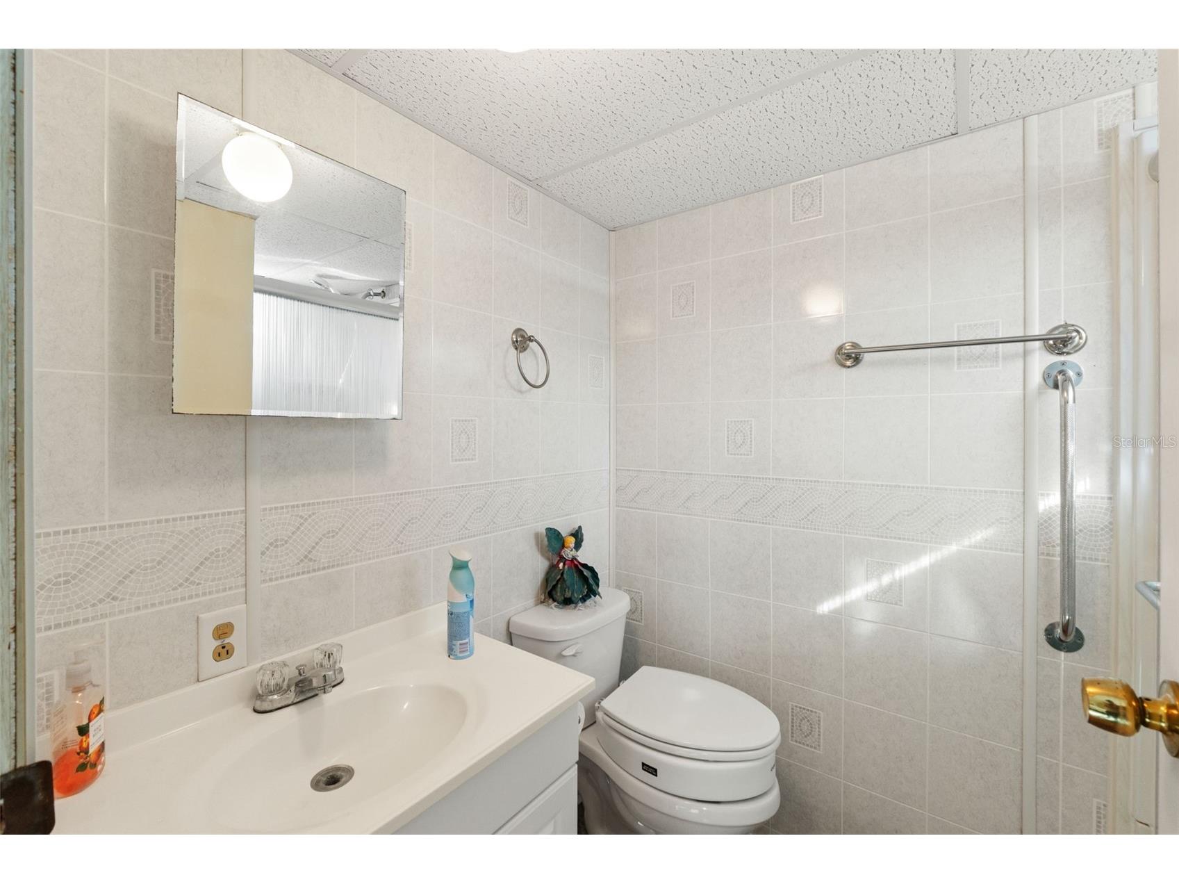 8013 Eastern Circle Drive Brooksville FL 34613 TB8463235 image18