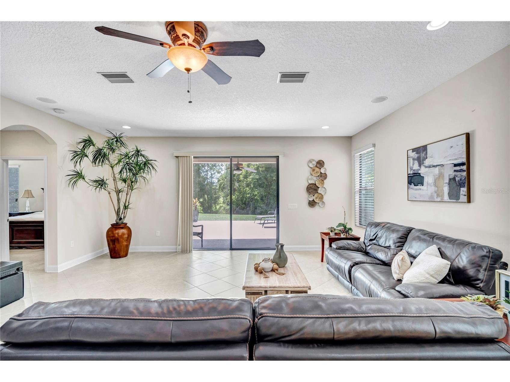 8013 Hampton Glen Drive Tampa FL 33647 TB8514725 image14