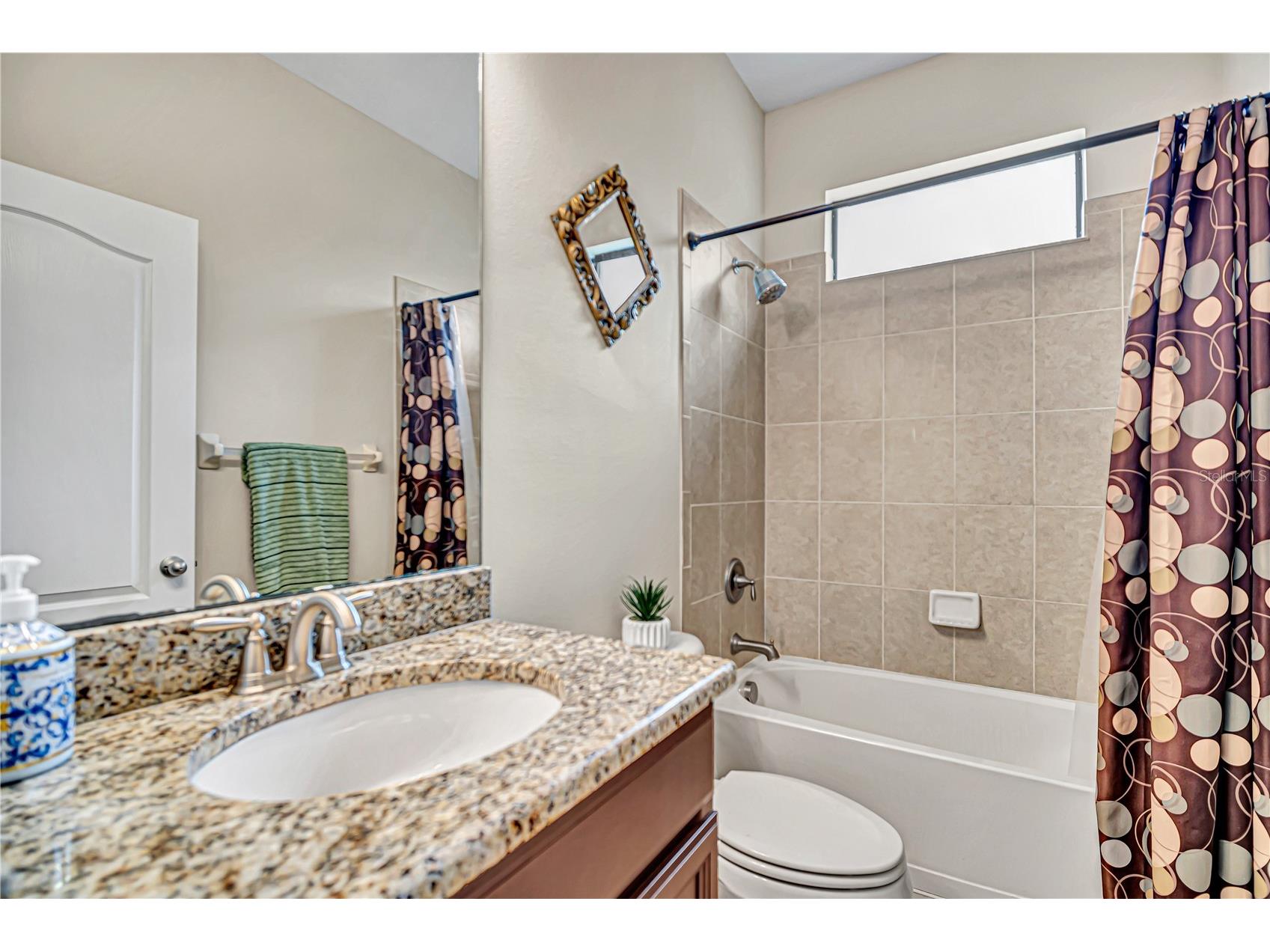 8013 Hampton Glen Drive Tampa FL 33647 TB8514725 image33