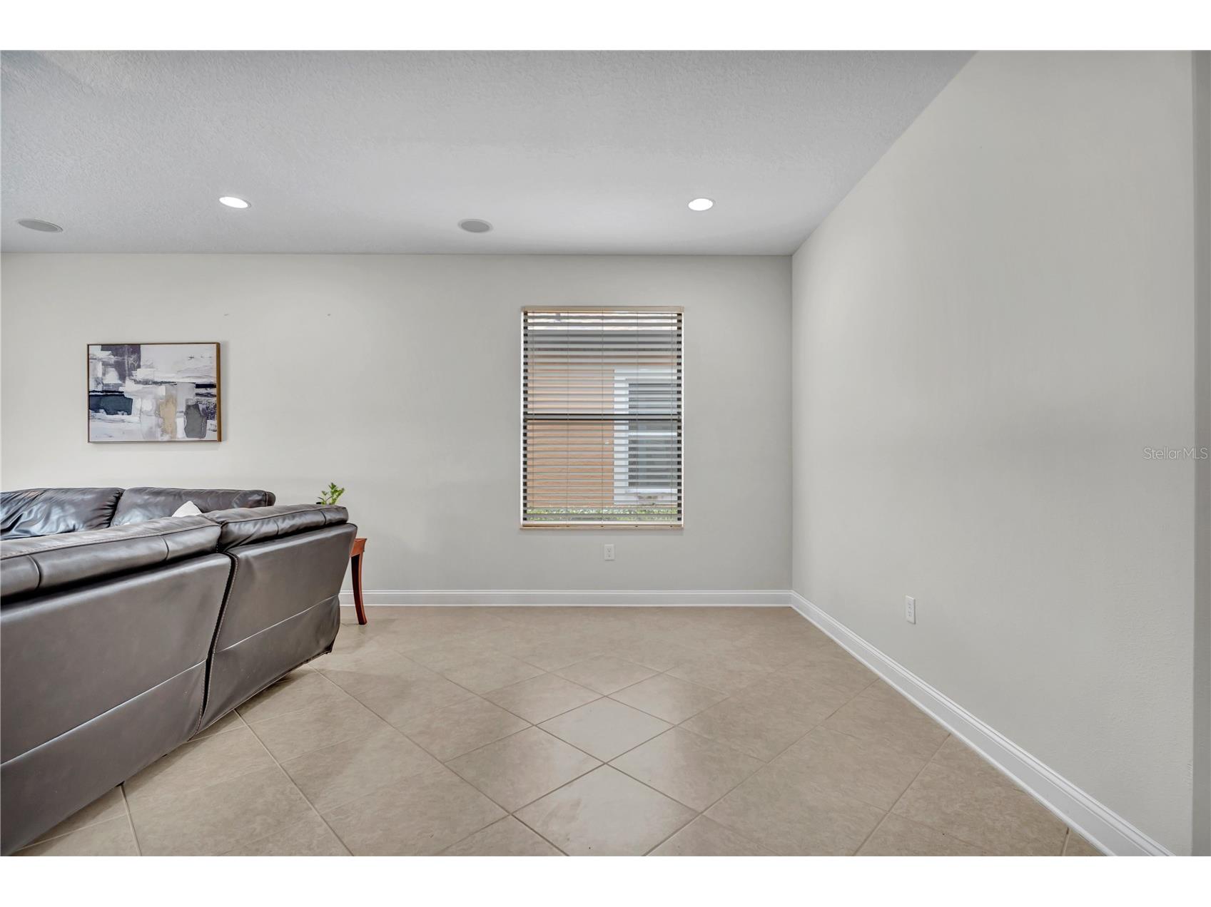 8013 Hampton Glen Drive Tampa FL 33647 TB8514725 image6