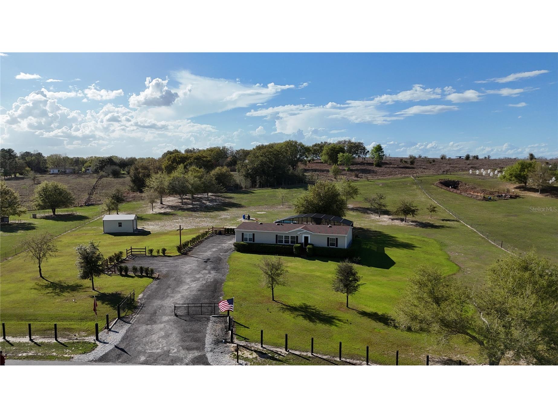 8013 Sergeant Pepper Dr Howey In The Hills FL 34737 - Blue Spring Lake G5109144 image38