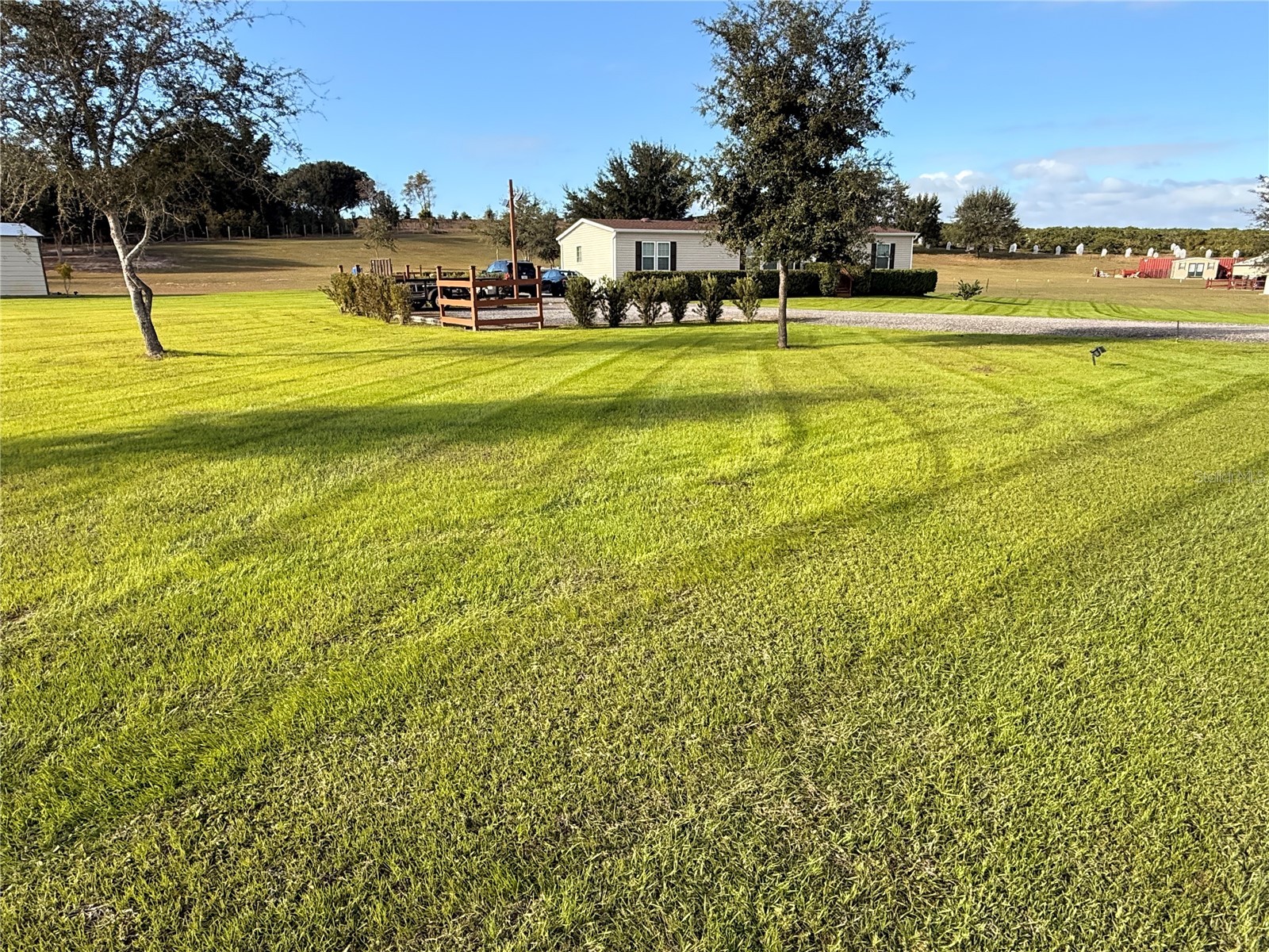 8013 Sergeant Pepper Dr Howey In The Hills FL 34737 - Blue Spring Lake G5109144 image5