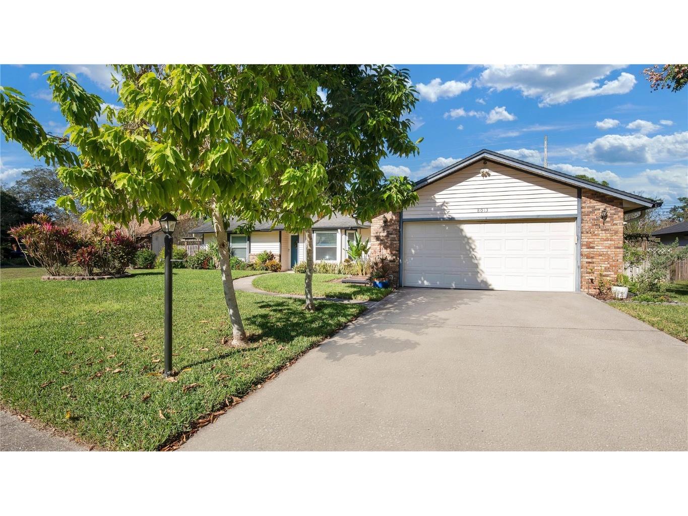 8013 Shalace Court Orlando FL 32817 O6162465 image1