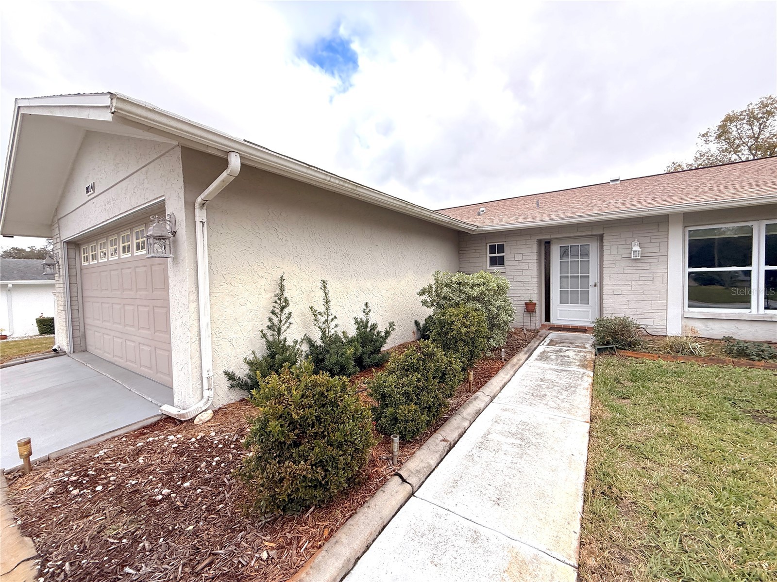 8014 Casuarina Drive Port Richey FL 34668 W7882430 image2