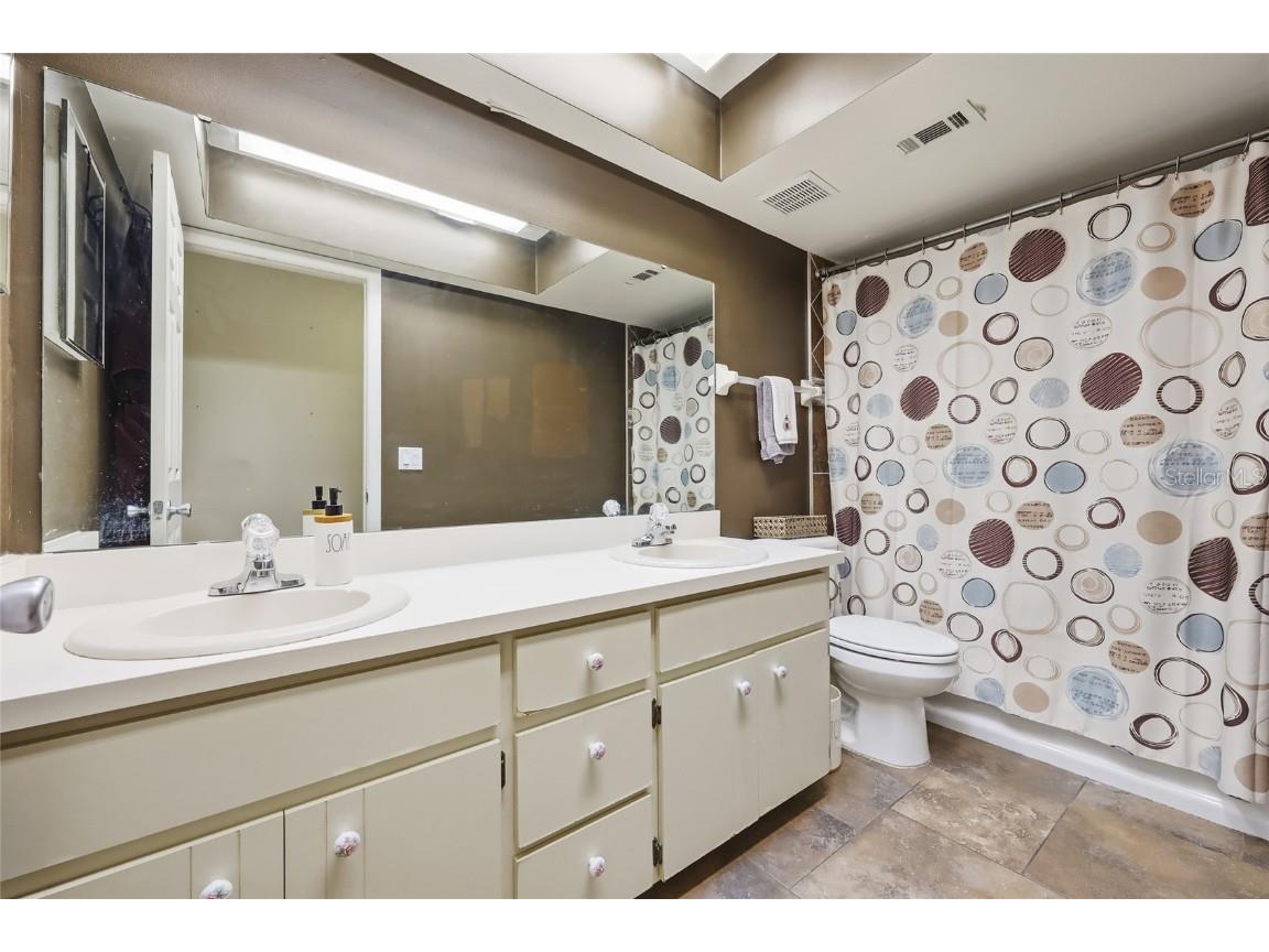 8014 Laurel Tree Drive Orlando FL 32819 O6347280 image28