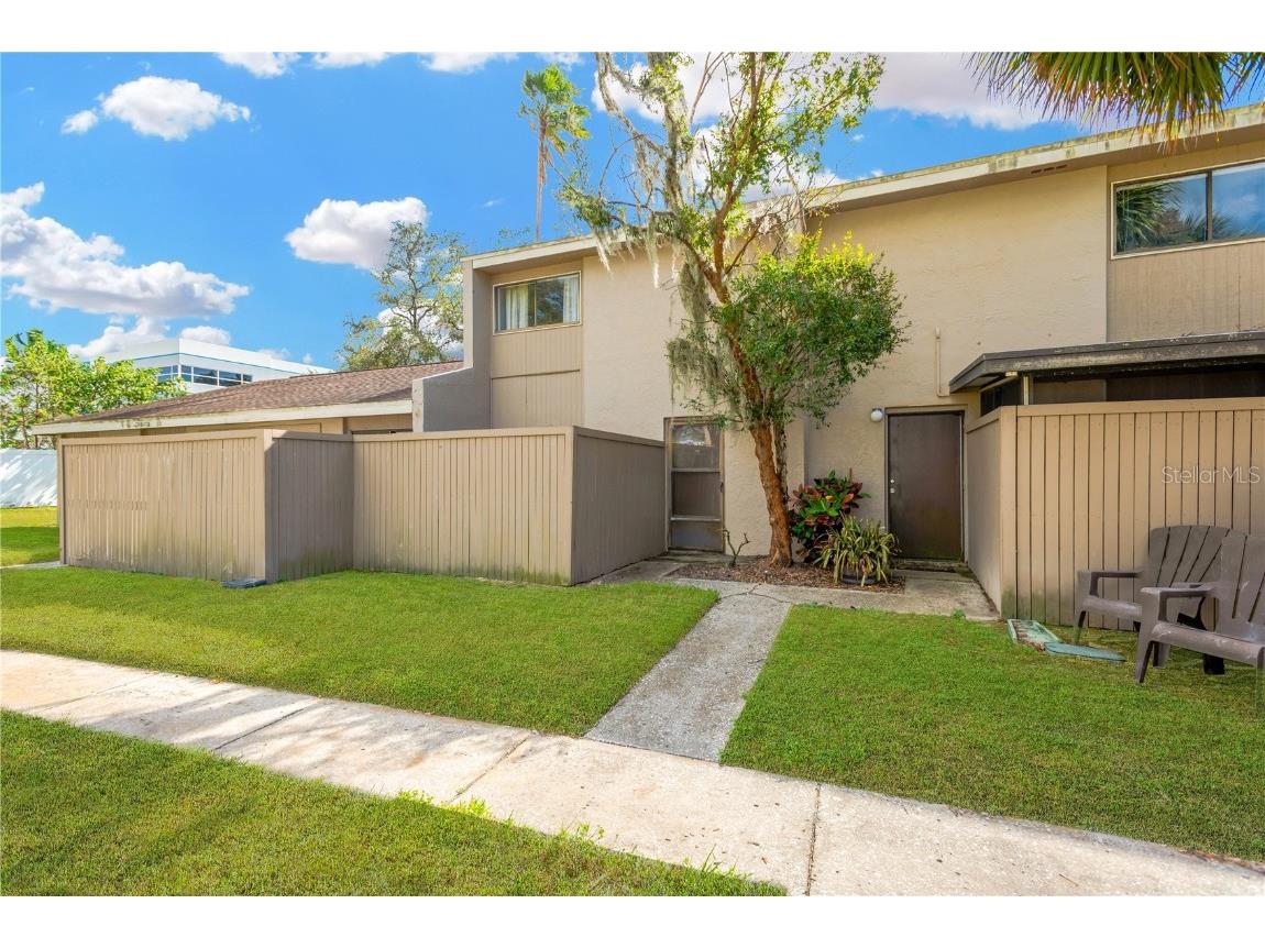 8014 Peach Drive Temple Terrace FL 33637 TB8461498 image1