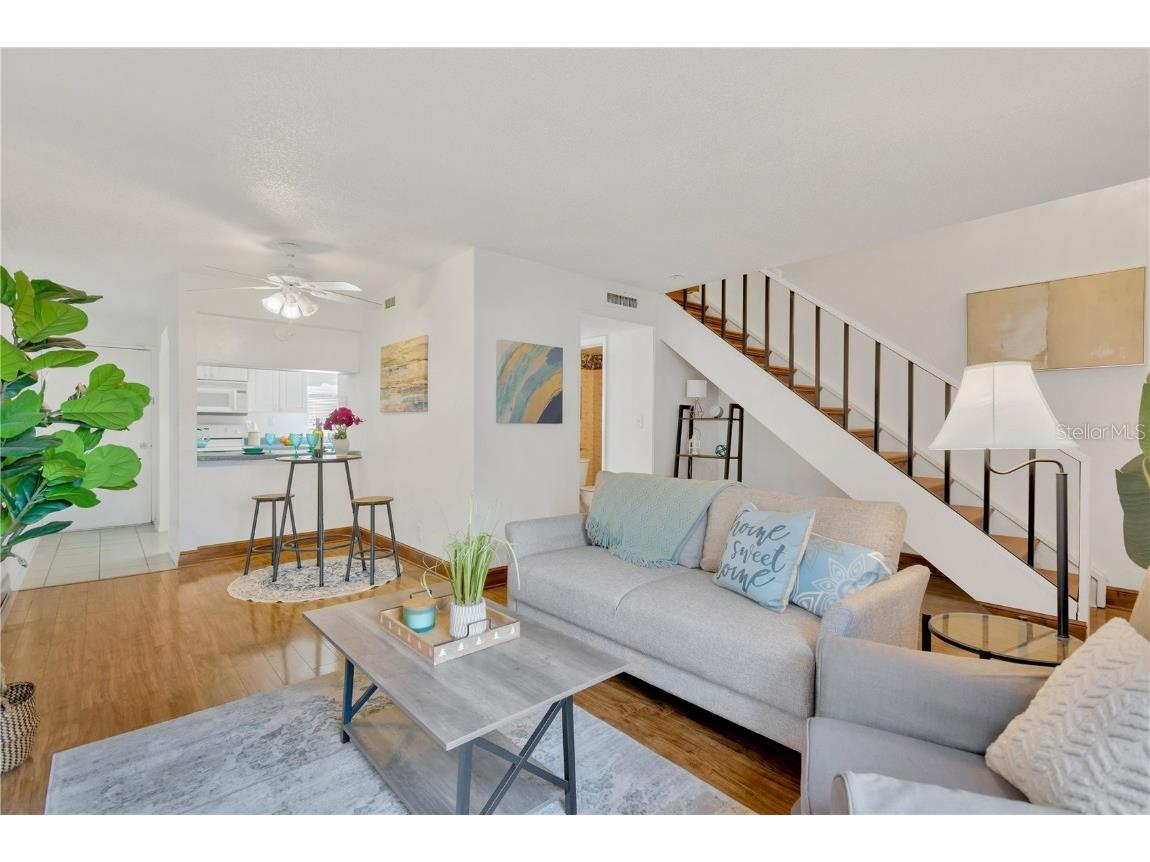 8014 Peach Drive Temple Terrace FL 33637 TB8461498 image2