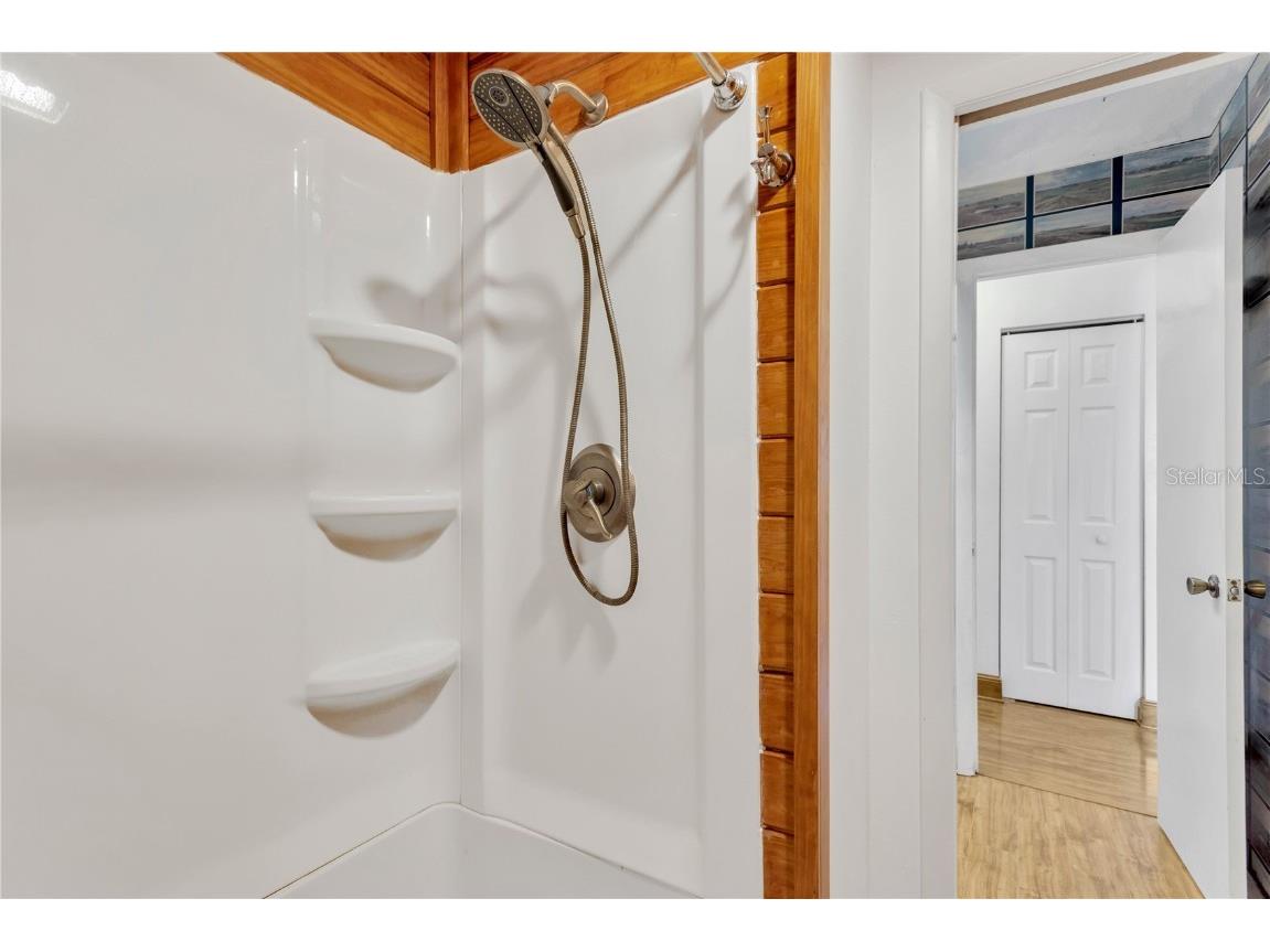 8014 Peach Drive Temple Terrace FL 33637 TB8461498 image22