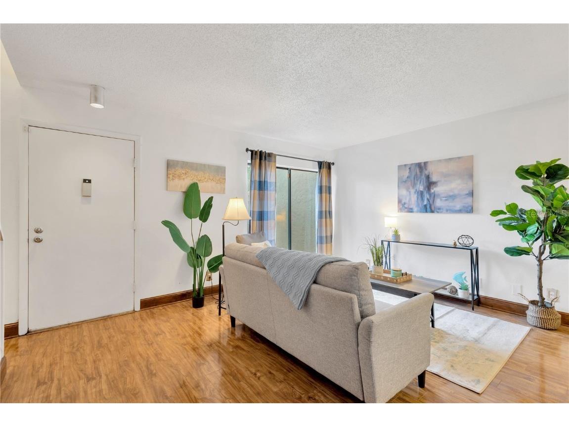 8014 Peach Drive Temple Terrace FL 33637 TB8461498 image9