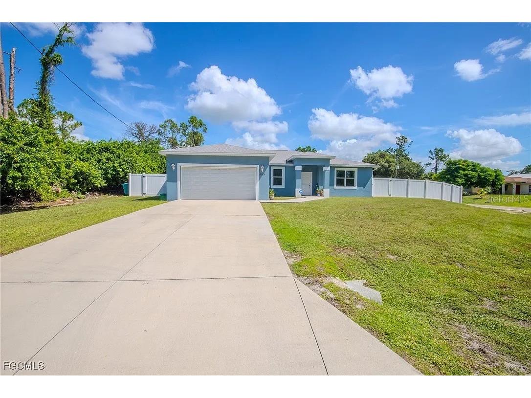 8014 Royal Circle Labelle FL 33935 J997220 image1