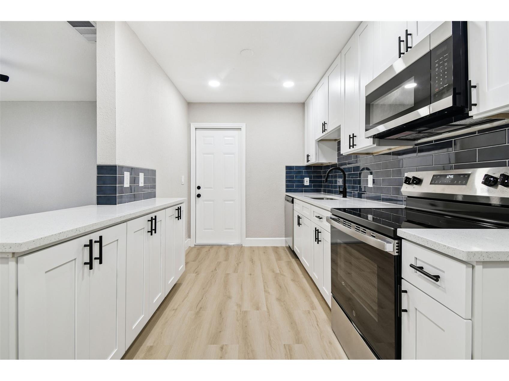 8014 Sane Place Tampa FL 33610 TB8434935 image15