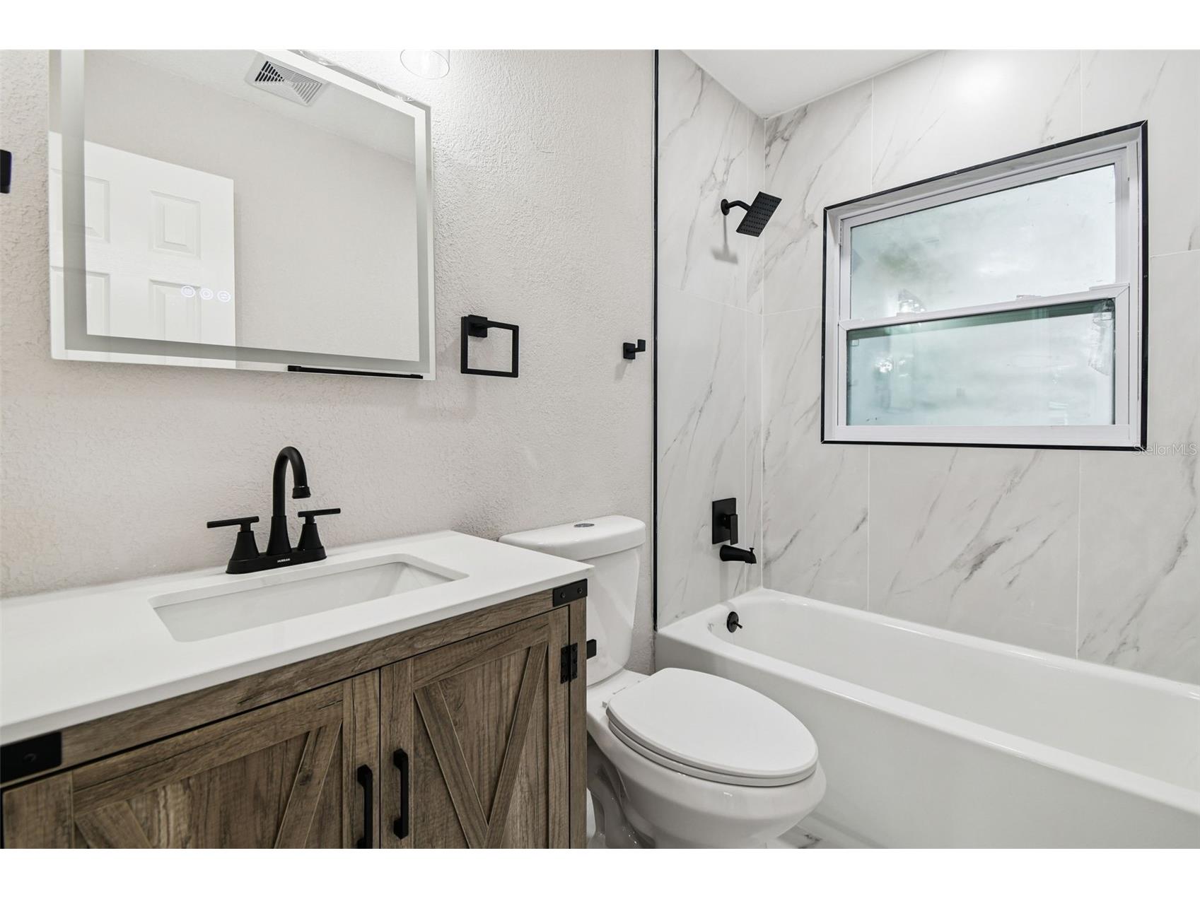 8014 Sane Place Tampa FL 33610 TB8434935 image29