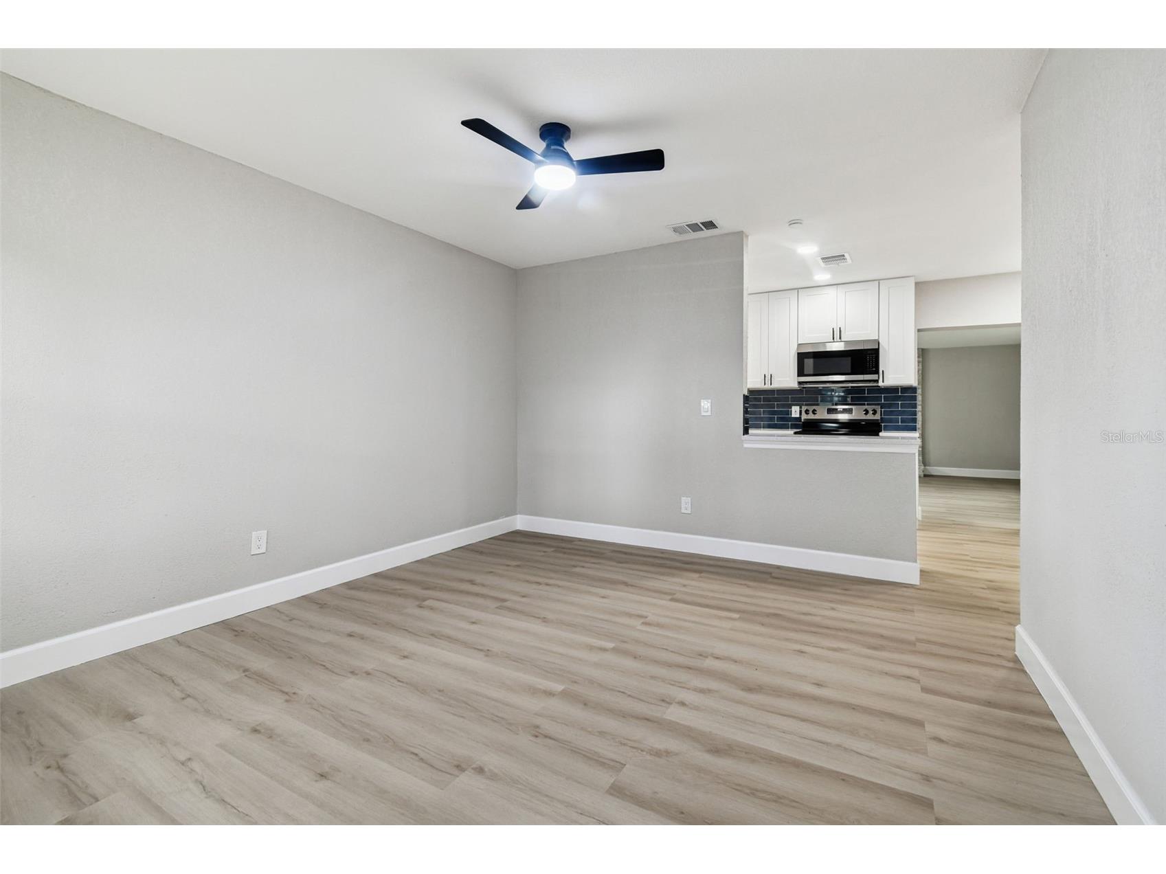 8014 Sane Place Tampa FL 33610 TB8434935 image9