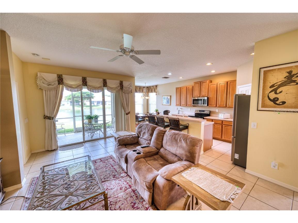 8014 Victoria Falls Circle Sarasota FL 34243 A4665402 image21